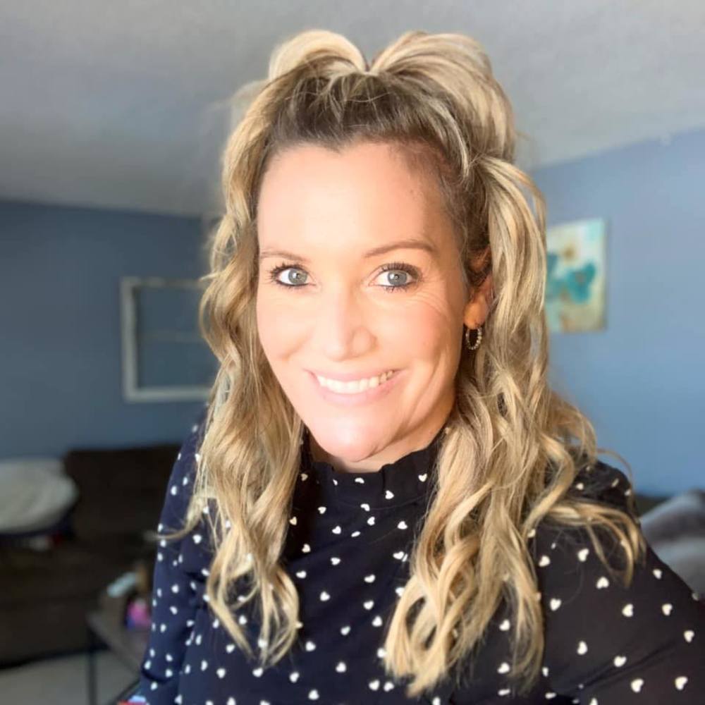 Meet your Posher, Stephanie